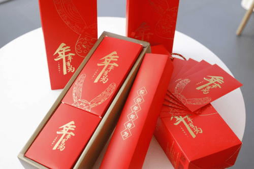 华为游戏手机Nova5
:迎春节换新机，华为Pocket S小折叠有颜有料带来超多惊喜