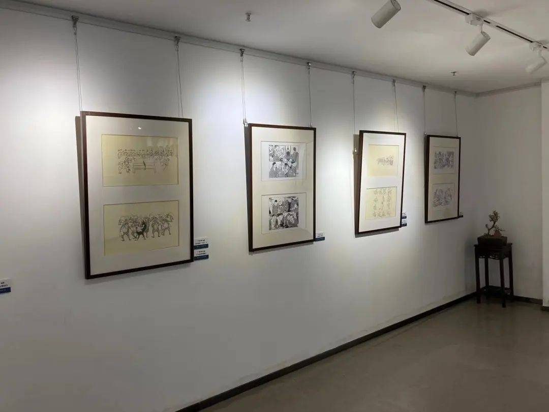 华为老手机图片大全集
:“纪念贺友直先生诞辰100周年经典作品展”揭幕-第5张图片-亚星国际官网