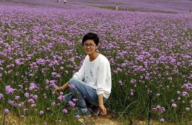 华为手机过没过保修期
:宁夏文科状元出身农村，没手机连微信都没用过，以总分688上北大