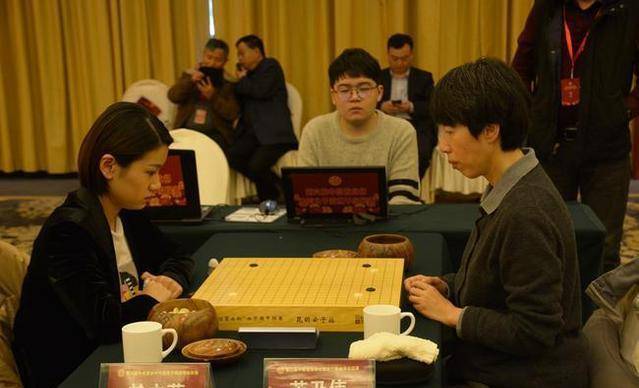 一起学围棋有苹果版吗:女子联赛，於之莹战胜芮乃伟