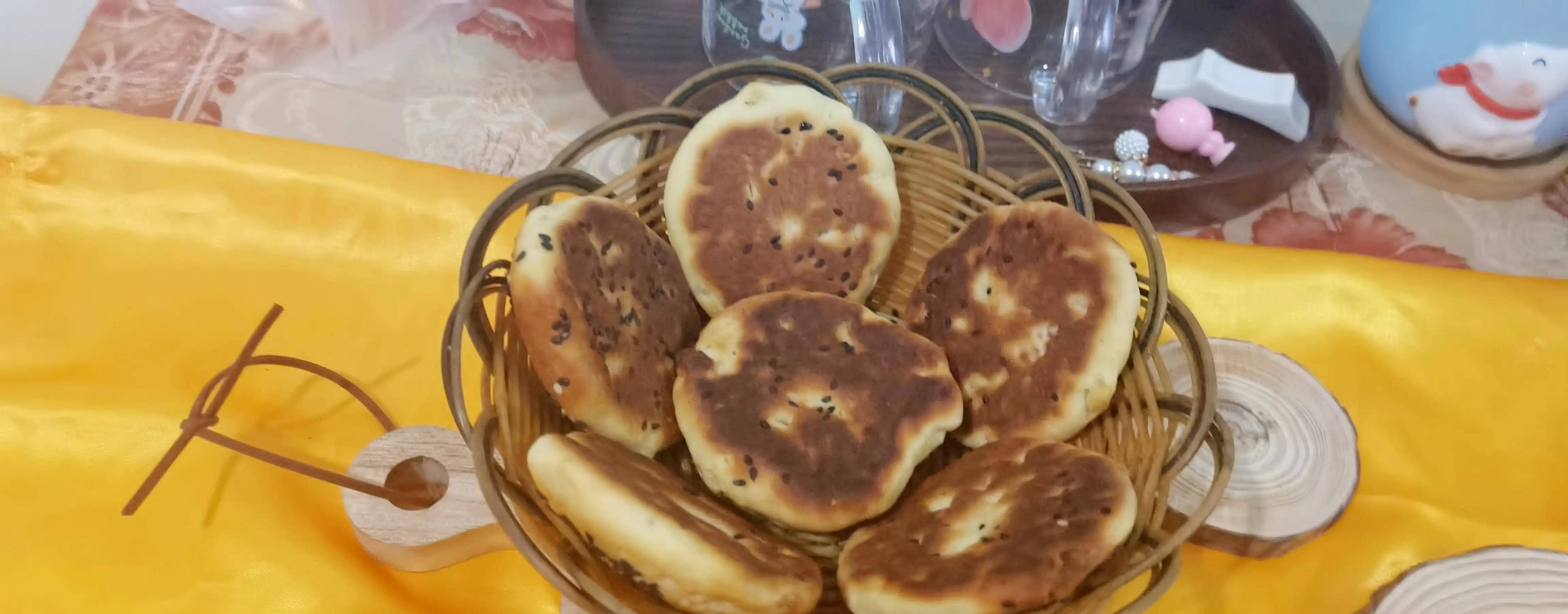 苹果山药饼烤箱版
:山药蜂蜜蟹黄仁黑芝麻酥脆美味而不腻-第2张图片-亚星国际官网