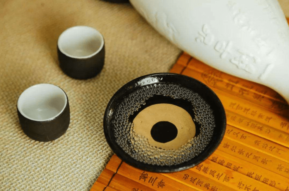 苹果测试版好吗:好喝的白酒一定贵吗？一个测试让你明白哪些酒好，照着买准没错​