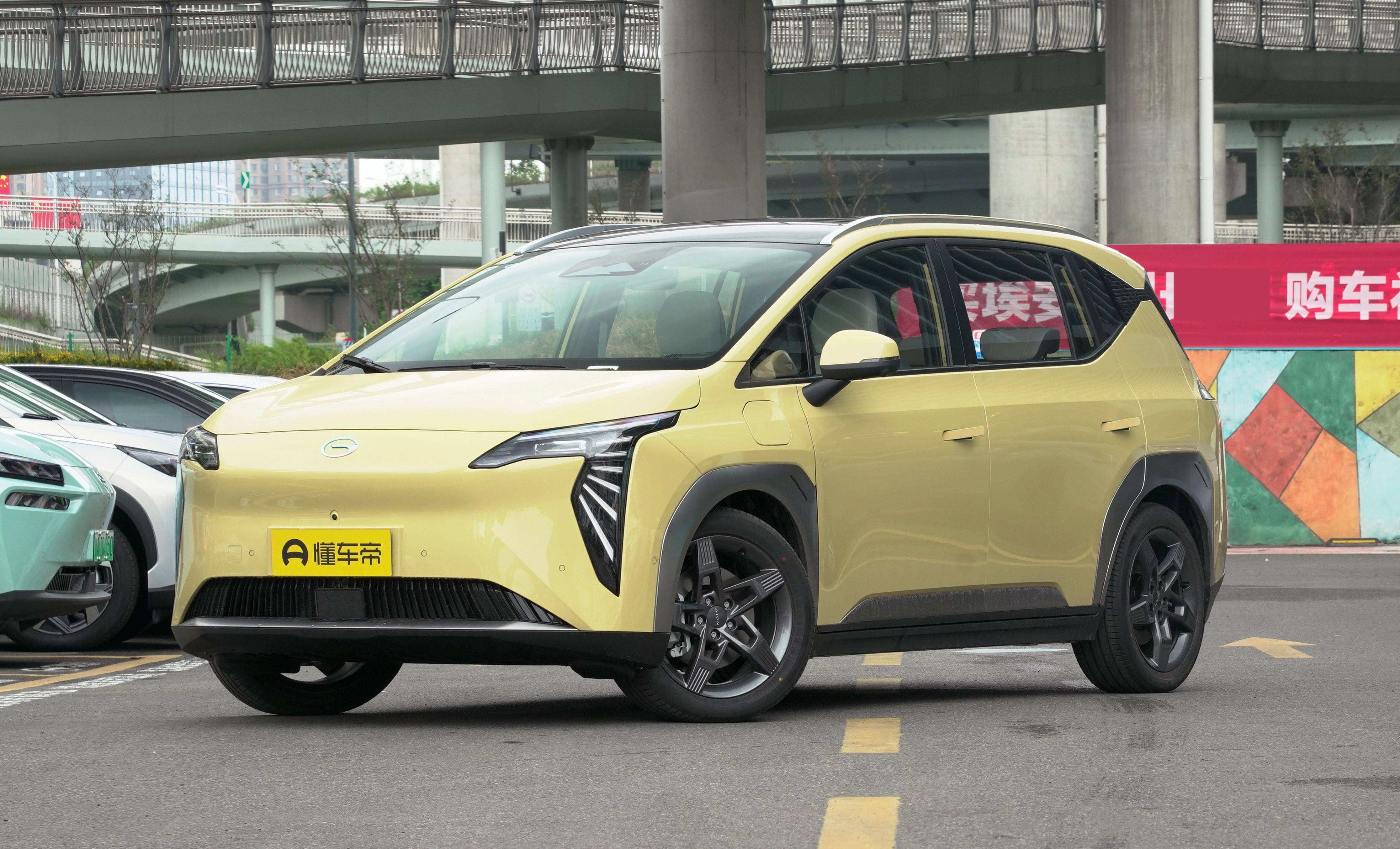苹果韩版机尾字母:现代纯粹座舱风格，纯电续航610km，这款AION Y能打动你吗？
