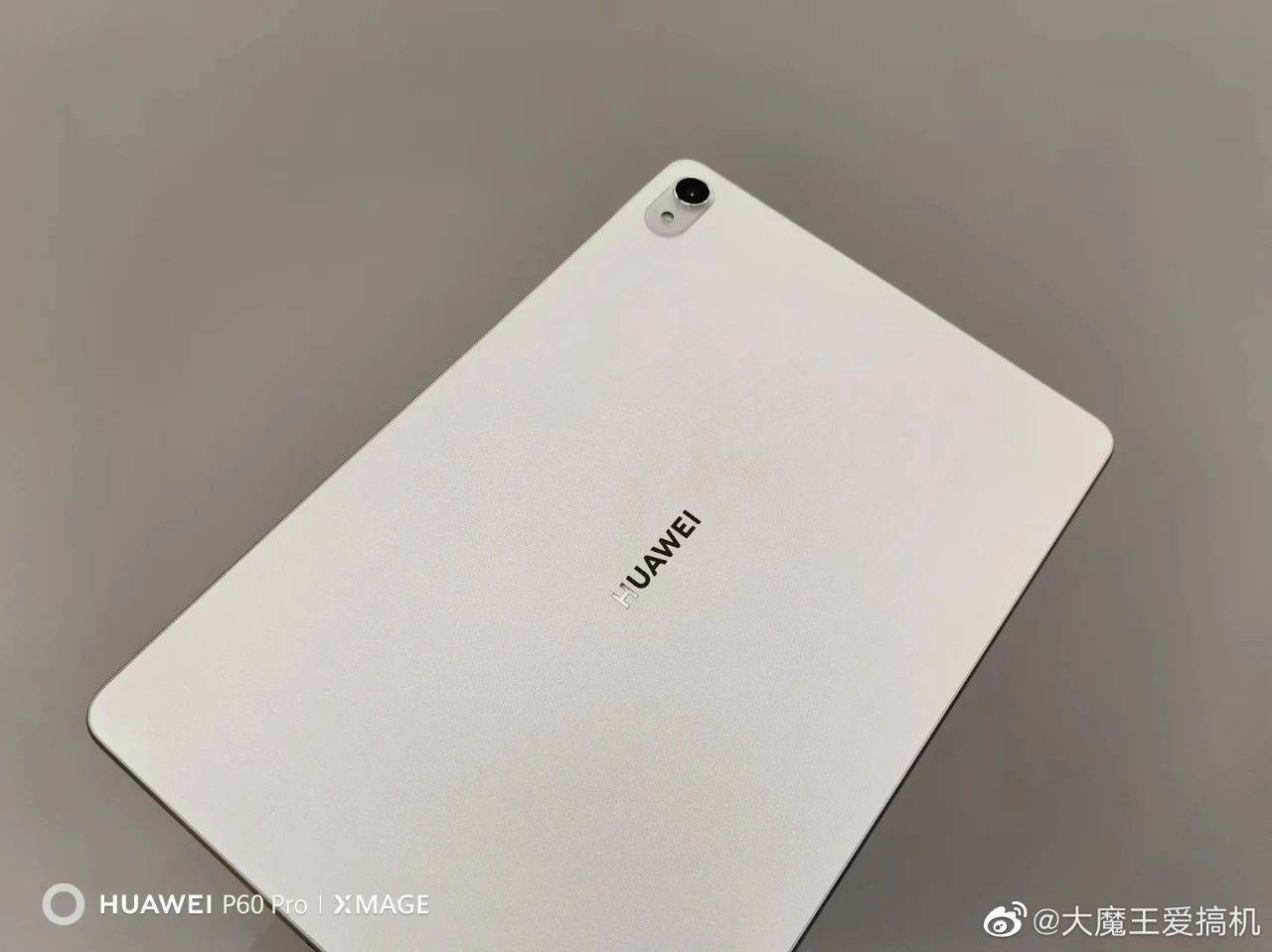 苹果v版什么版本:iPhone 15标准版配48MP像素镜头；荣耀90系列上市时间曝光-第10张图片-亚星国际官网