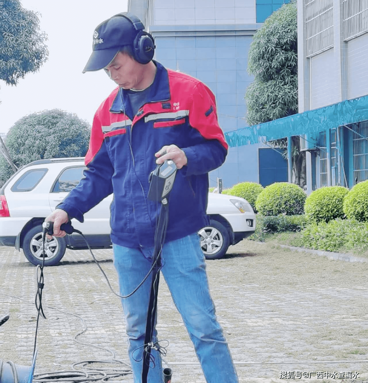 手机号查定位:南宁市管道测漏查漏水精准定位