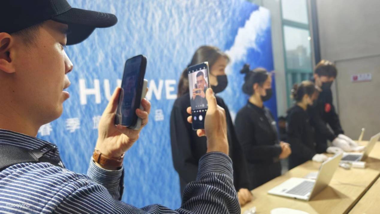 vivo智能手机:国产手机为何集体冲高？未来5年智能机越贵卖得越好