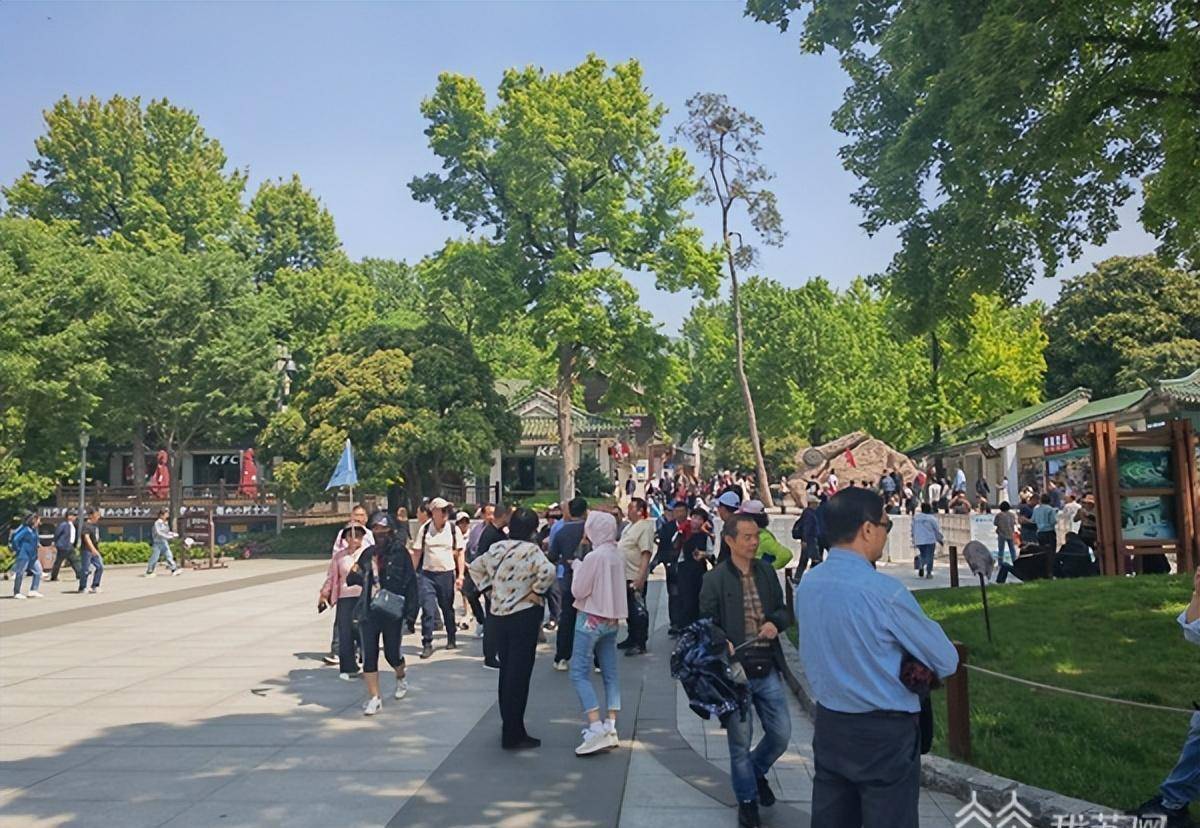 最严手机实名制:南京热门景区提醒：关注交通信息 出游前别忘预约-第2张图片-亚星国际官网