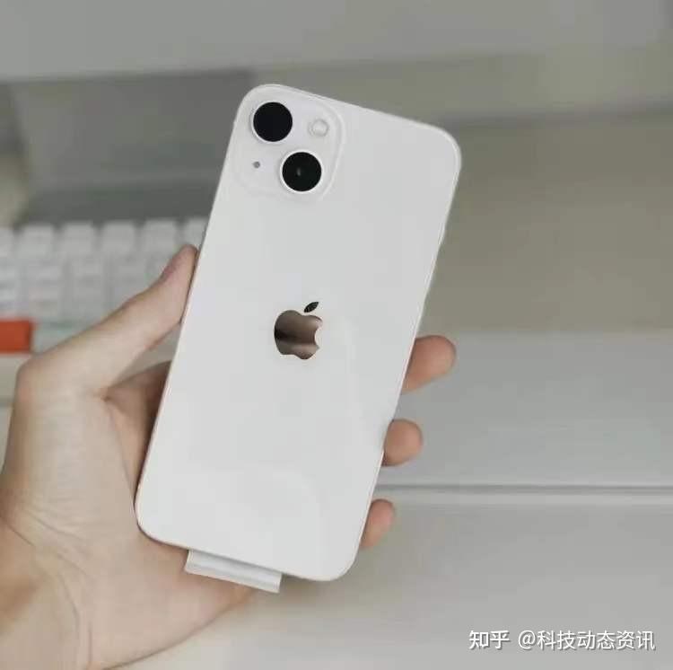 苹果贴膜有色差吗知乎新闻个人建议大家不要购买陶瓷膜-第2张图片-亚星国际官网