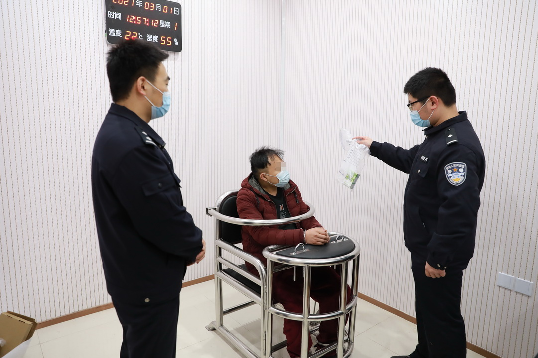 博野新闻盗窃手机案件探针盒子会窃取手机信息推送垃圾广告-第2张图片-亚星国际官网